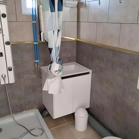 Deux Petites Maisons Separees-ville 別荘 ソミュール