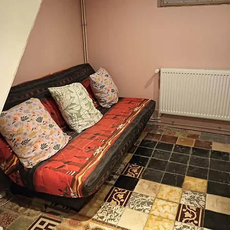 別荘 Deux Petites Maisons Separees-ville *